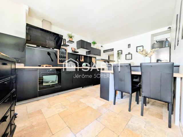 Maison vente à Arles, Cabannes