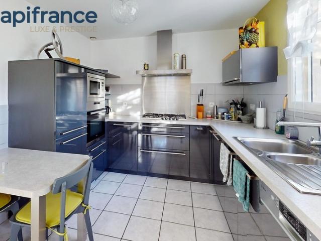 Maison vente à Cabannes, Bouches-du-Rhône