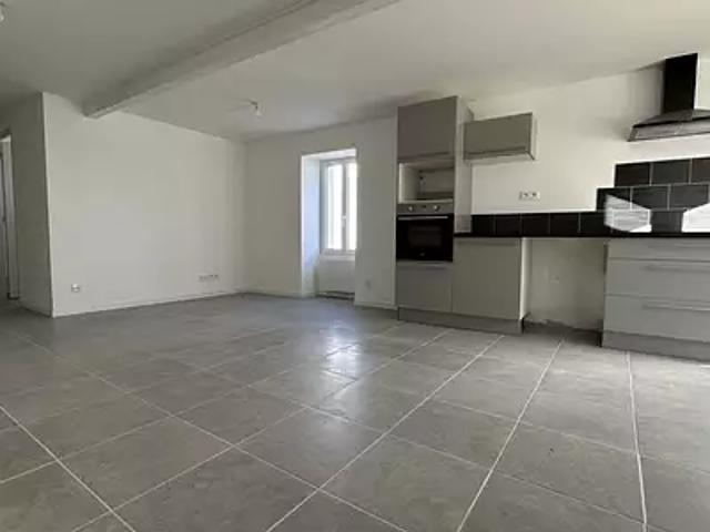 Maison location à Cabariot, La Briouzière