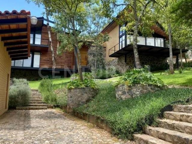 Cabaña amueblada en venta, En Tapalpa Country club, Tapalpa, Jalisco