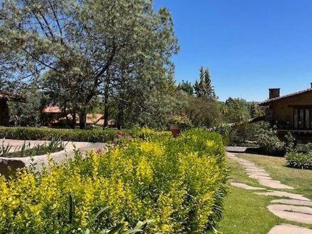 Cabaña amueblada y decorada en Tapalpa Country Club, Tapalpa