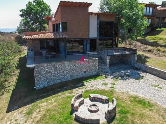 CABAÑA EN VENTA EN TAPALPA COUNTRY CLUB, JALISCO