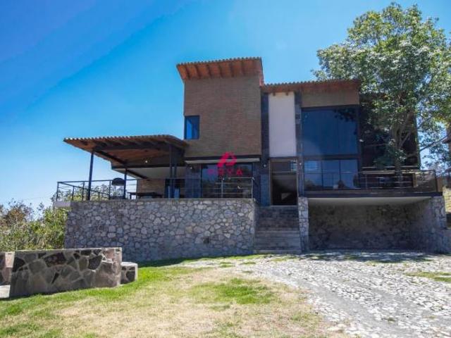 CABAÑA EN VENTA EN TAPALPA COUNTRY CLUB, JALISCO