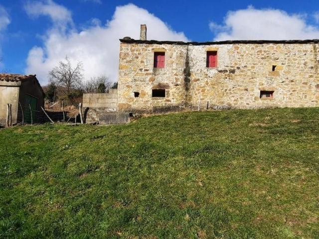 Chalet en venta en Vega De Pas, Cantabria
