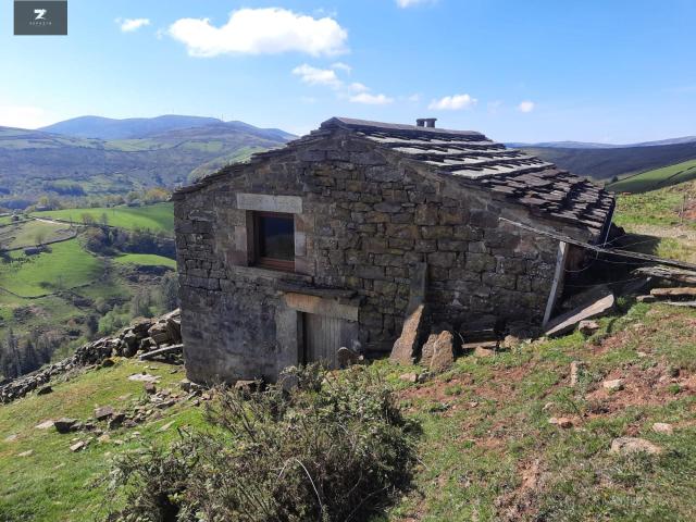 Chalet en venta en San Pedro Del Romeral, Cantabria