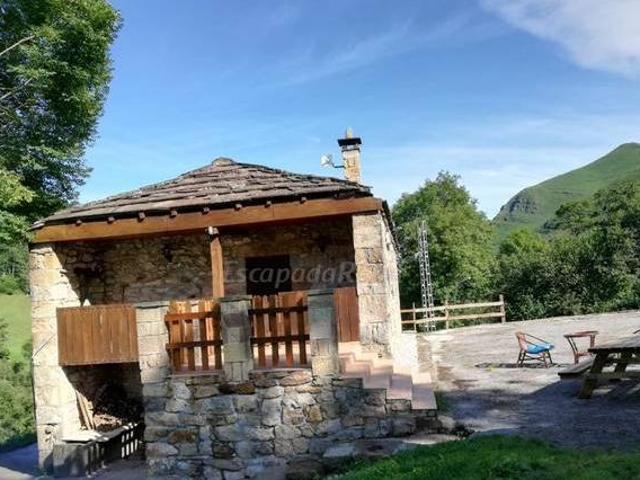 Casa en alquiler en San Roque De Riomiera, Cantabria