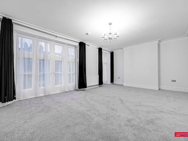Apartment for rent in Paddington, Greater London