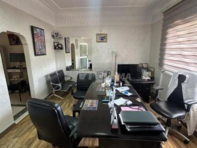 Bureau location à Anfa, Gharb-Chrarda-Beni Hssen