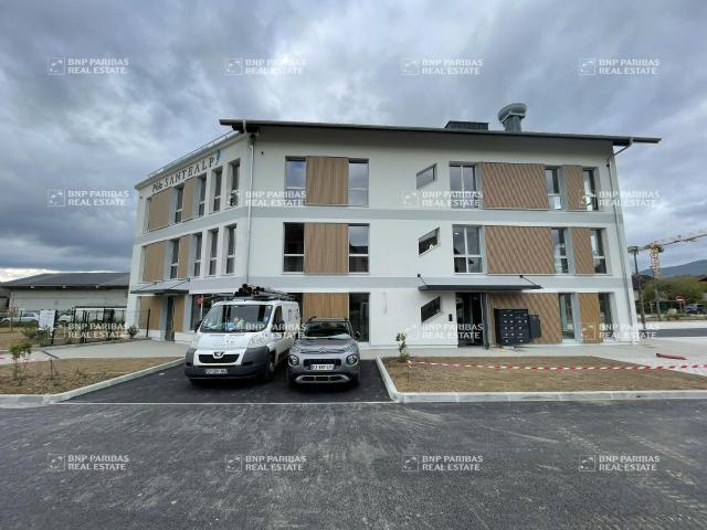 Local Commercial vente à Annecy, Vallières