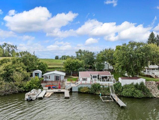 House for sale in Ruso, North Dakota