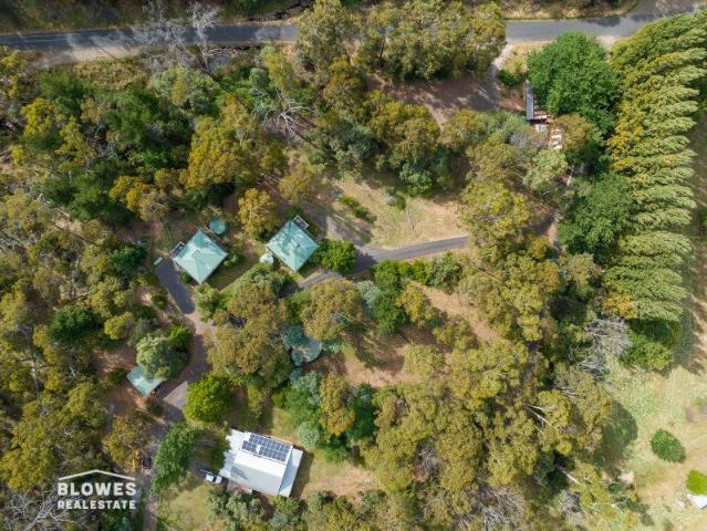 Cottage for sale in Canobolas, New South Wales