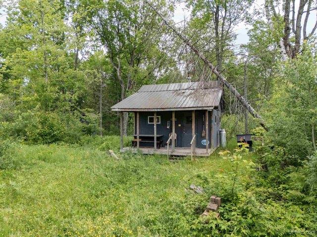 House for sale in Crystal Falls, Michigan