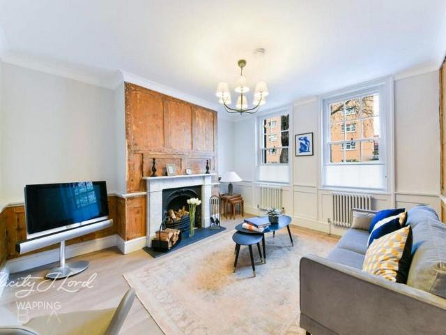 Apartment for rent in St. George in the East, Greater London