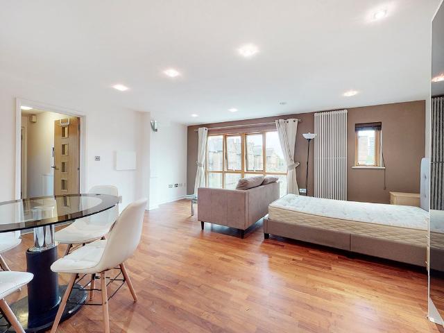 Studio for rent in St. George in the East, Shadwell