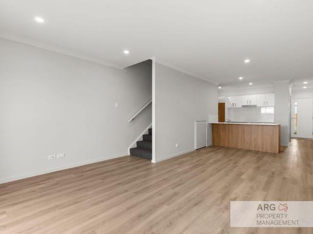 Townhouse for rent in Toombul, Queensland