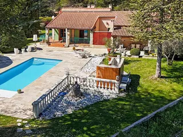Maison vente à Aix-en-Provence, Cabriès