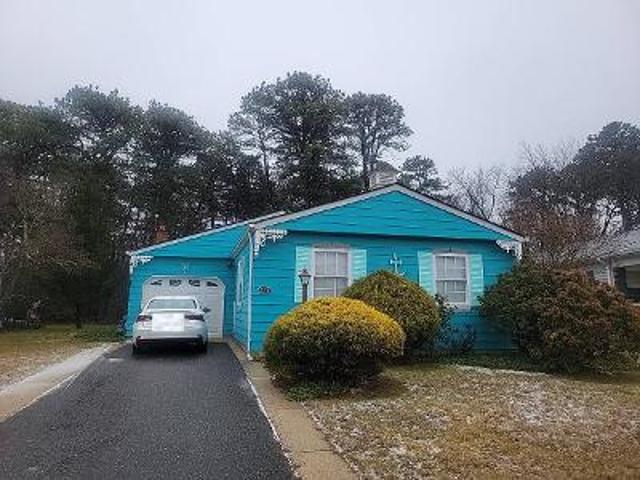 House for sale in Toms River