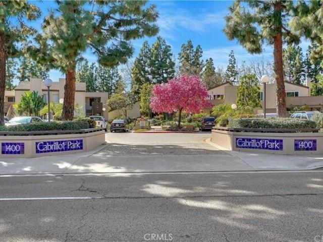 House for sale in Santa Ana, California