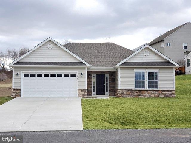 House for sale in Falling Waters, West Virginia