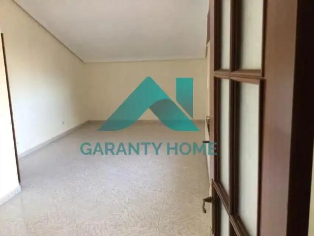 Apartamento en alquiler en Santiago, Cáceres