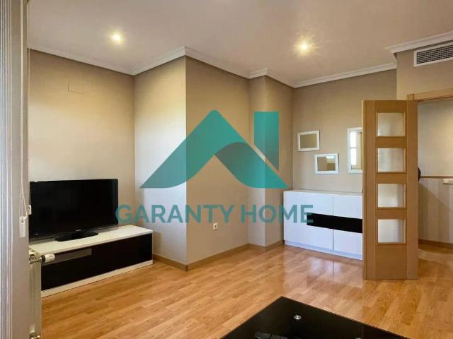 Apartamento en alquiler en Montesol, Cáceres