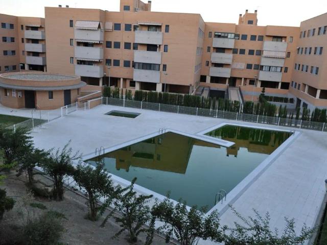 Apartamento en alquiler en Montesol, Cáceres