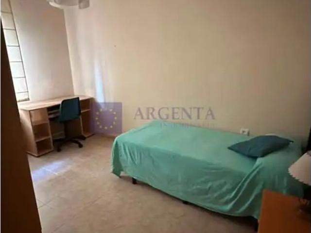 Apartamento en alquiler en Cánovas, Cáceres