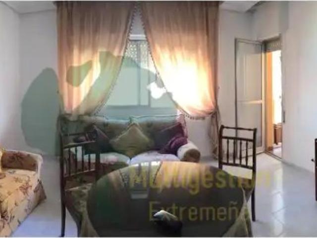Apartamento en alquiler en Reyes Huertas, Cáceres