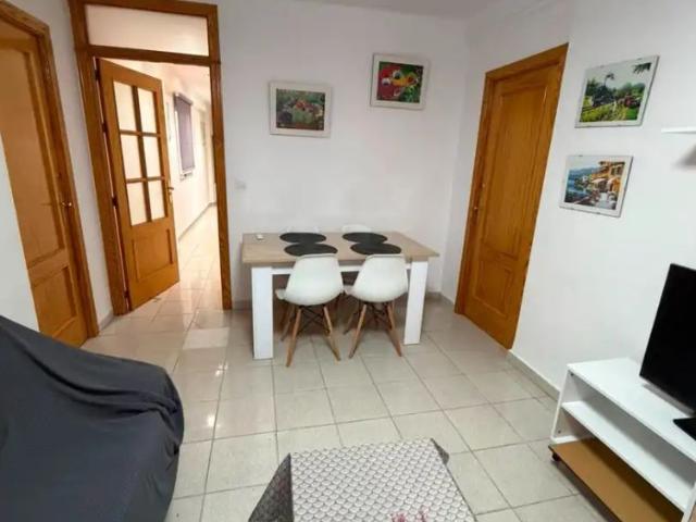 Apartamento en alquiler en Reyes Huertas, Cáceres