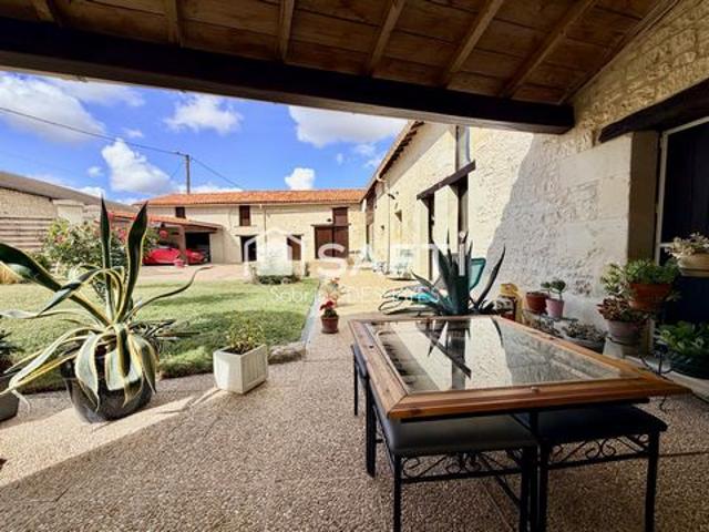 Villa vente à Bournay, La Roche-Rigault