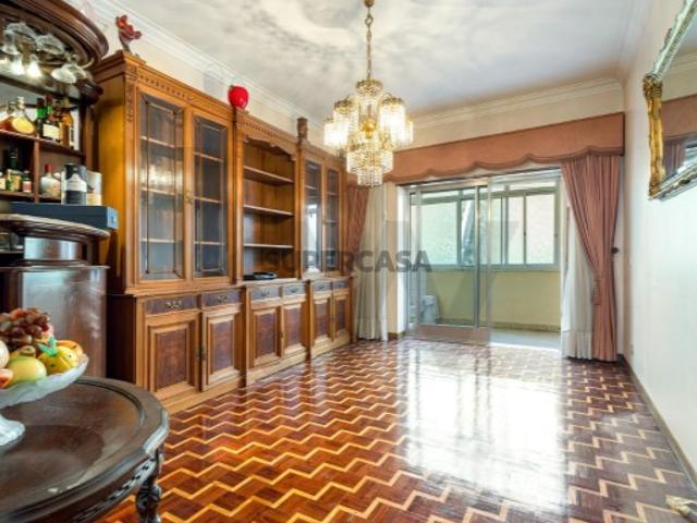 Casa venda em Cacilhas Centro, Almada