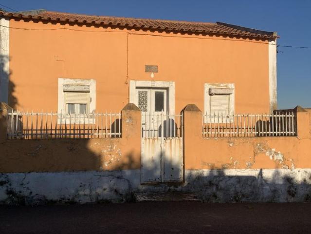 Terreno venda em Cadaval, Pêro Moniz