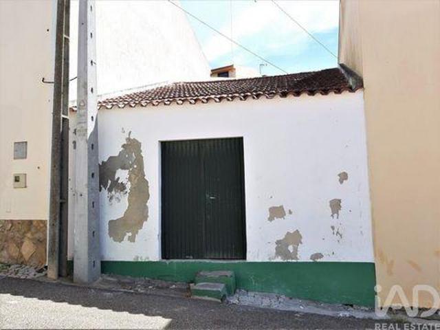 Escritório venda em Cadaval, Pêro Moniz