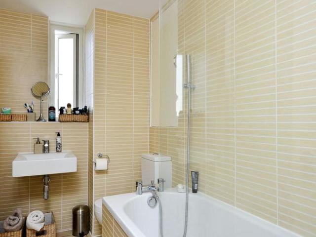 Apartment for rent in Old Kent Road, Greater London
