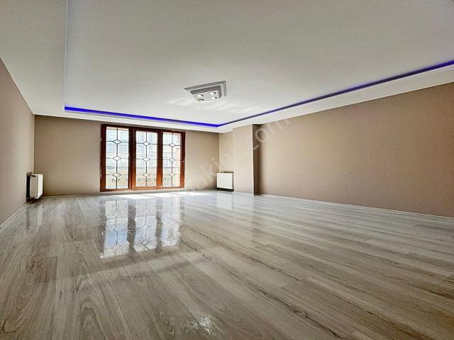 Esenyurt, Yeşilkent Mahallesi içerisinde satılık Daire