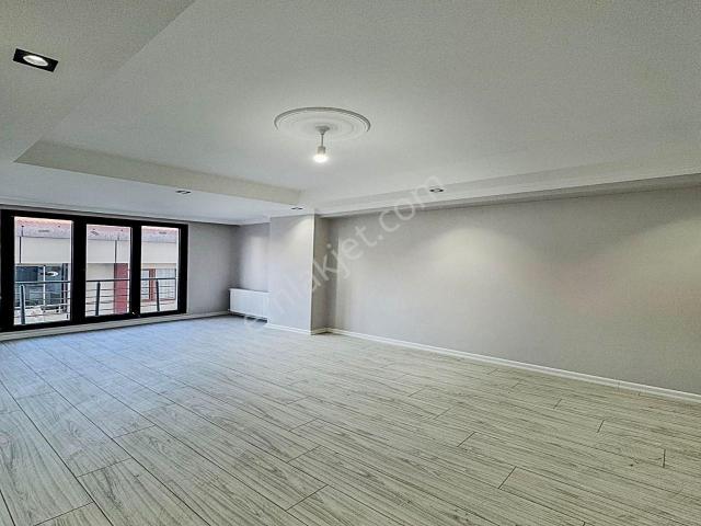 İstanbul içerisinde satılık mülk