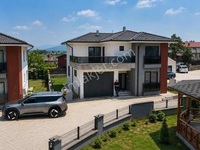 Akyazi, Sakarya içerisinde kiralık Villa