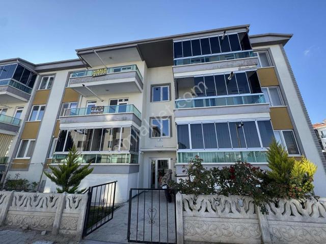 Mareşal Fevzi Çakmak, Afyonkarahisar Merkez içerisinde kiralık mülk