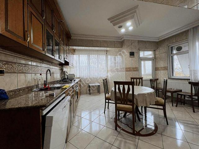 İstanbul içerisinde kiralık mülk