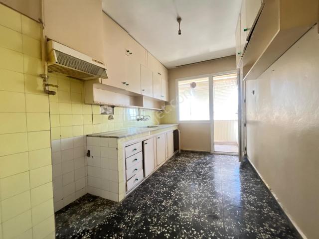 İzmir, Konak içerisinde satılık mülk