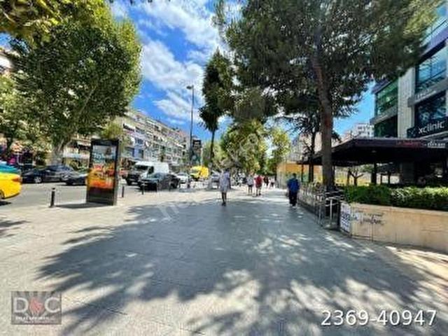 Kadiköy, İstanbul içerisinde satılık Dükkan