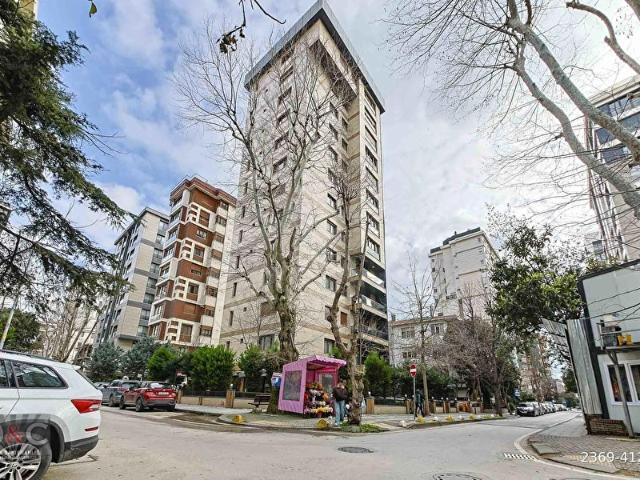 Kadiköy, İstanbul içerisinde satılık Dükkan