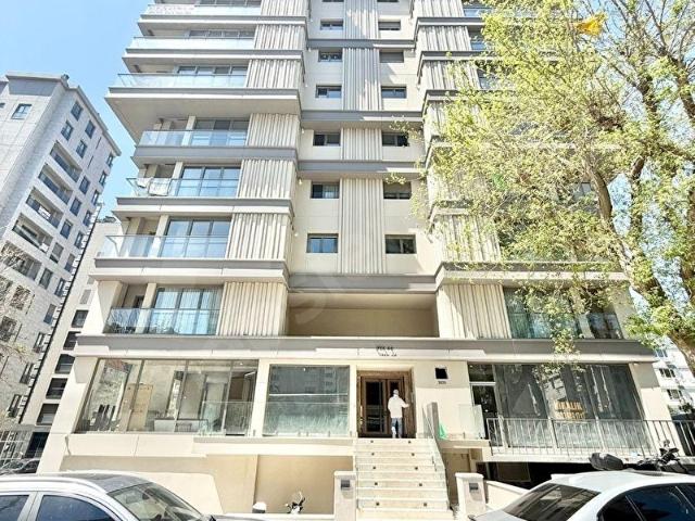 Kadiköy, İstanbul içerisinde satılık mülk