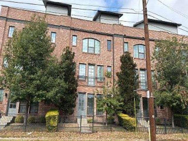 Condo for sale in Dallas, Texas