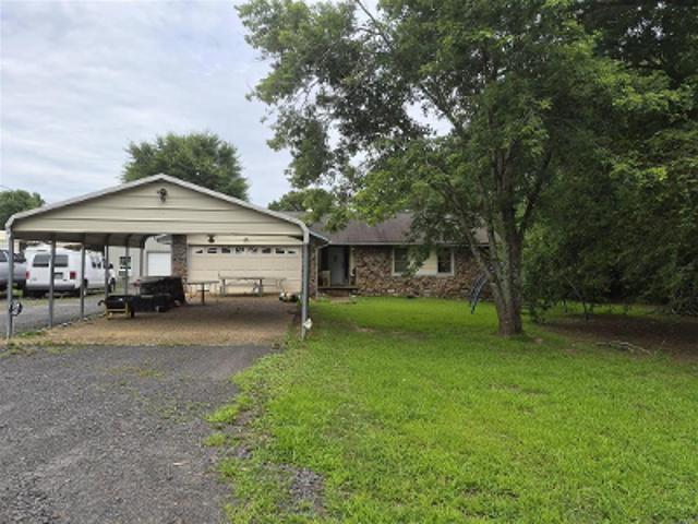 House for sale in Ark