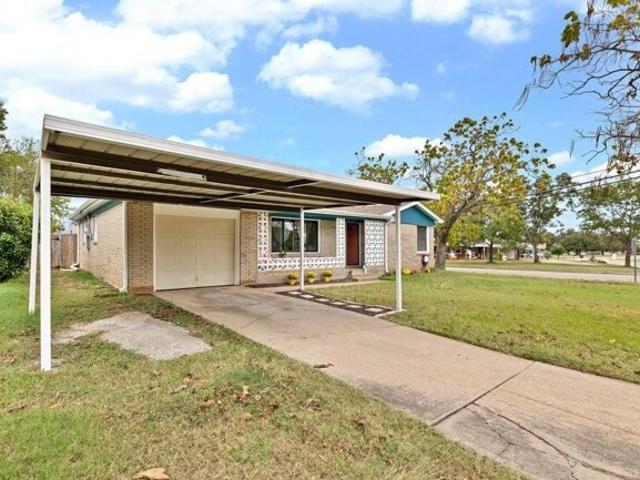 House for sale in Lake Worth, Texas