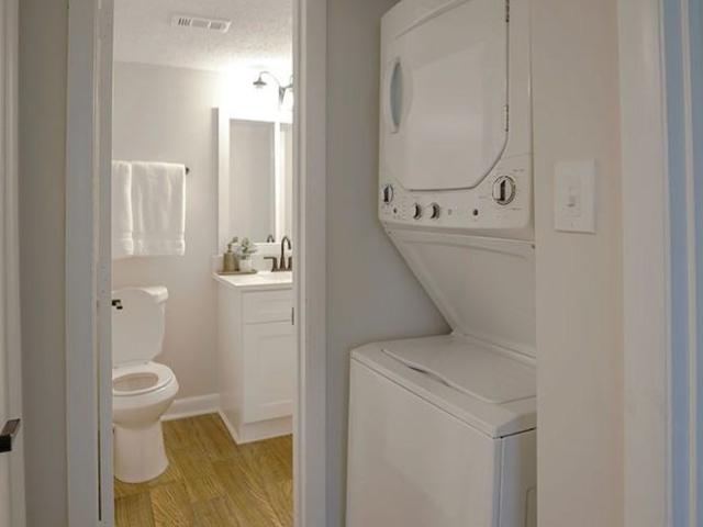 Apartment for rent in Hoover, Alabama