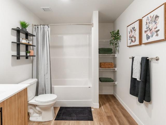 Apartment for rent in Wedgewood, Alberta