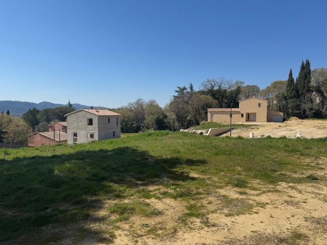 Terrain vente à Cadenet, Vaucluse