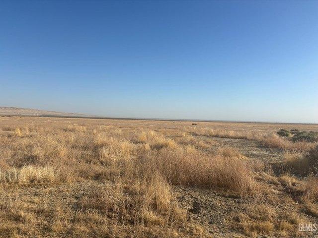 Land for sale in Taft, Kern County